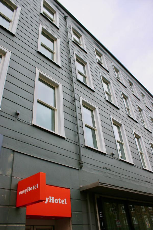 Easyhotel Belfast Exterior foto